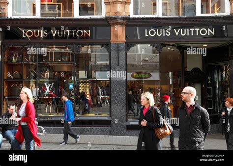 louis vuitton leeds jobs|lv leeds.